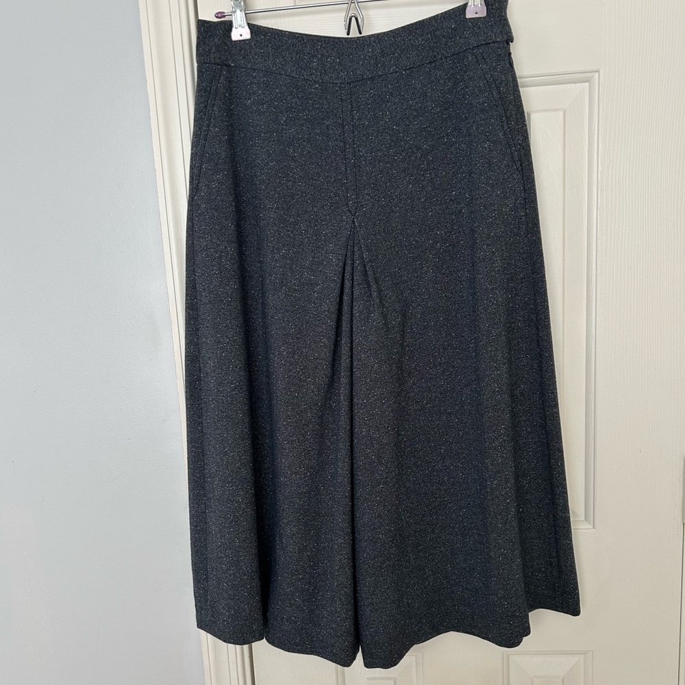 Classy Cropped Flare, Wide Leg Skirt-like Pants, Culottes with Pockets